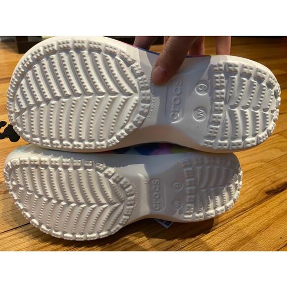 NWT Crocs Rainbow Pastel Tie Dye Platforms Clogs Slip On Unisex Multicolor Sz 9 - Picture 3 of 5